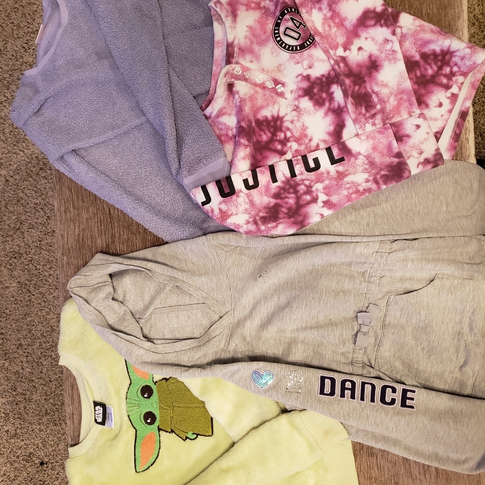 Lot of 4 Girls sweat shirts. Size 10/12
